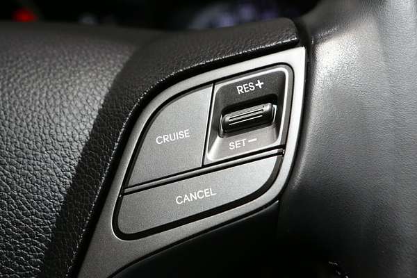2017 Hyundai Santa Fe Active DM3 Series II