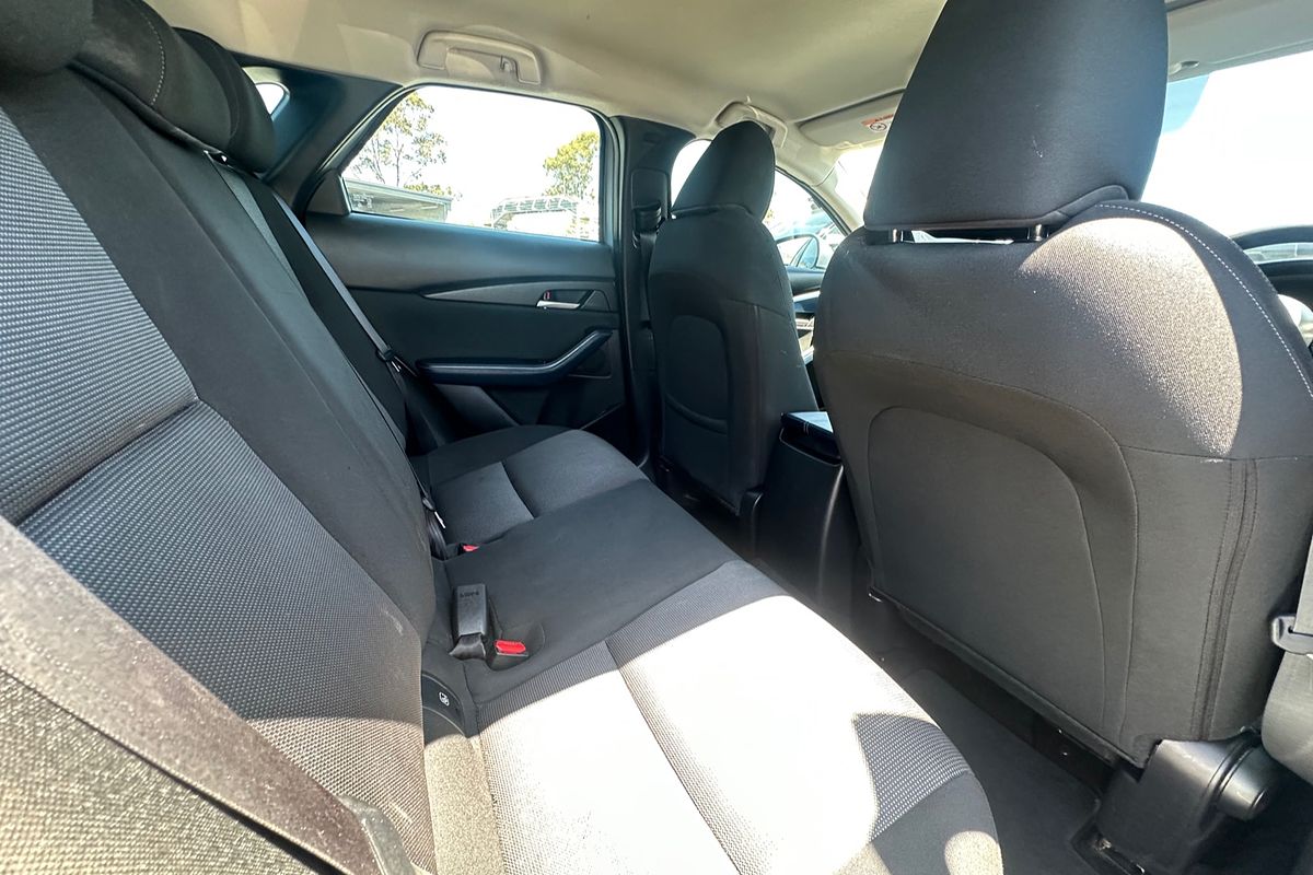 2022 Mazda CX-30 CX-30 G20 PURE (FWD) C30CAW5G
