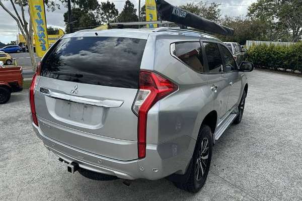 2016 Mitsubishi Pajero Sport Exceed QE
