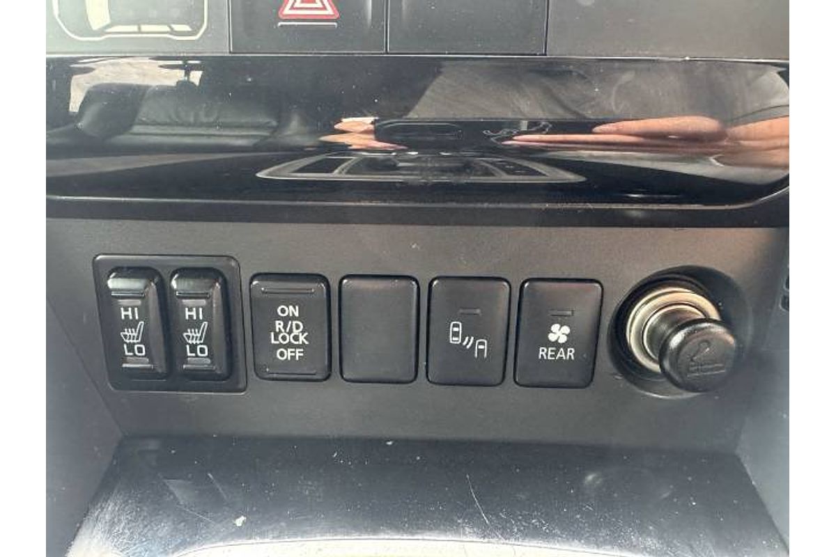 2016 Mitsubishi Pajero Sport Exceed QE
