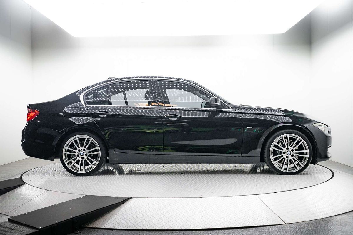 2014 BMW 3 Series 328i Luxury Line F30