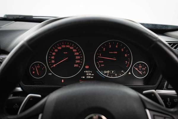 2014 BMW 3 Series 328i Luxury Line F30