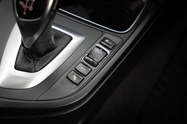 2014 BMW 3 Series 328i Luxury Line F30