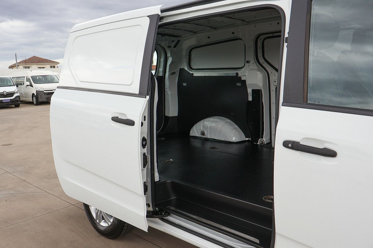 2023 LDV G10 + SV7C