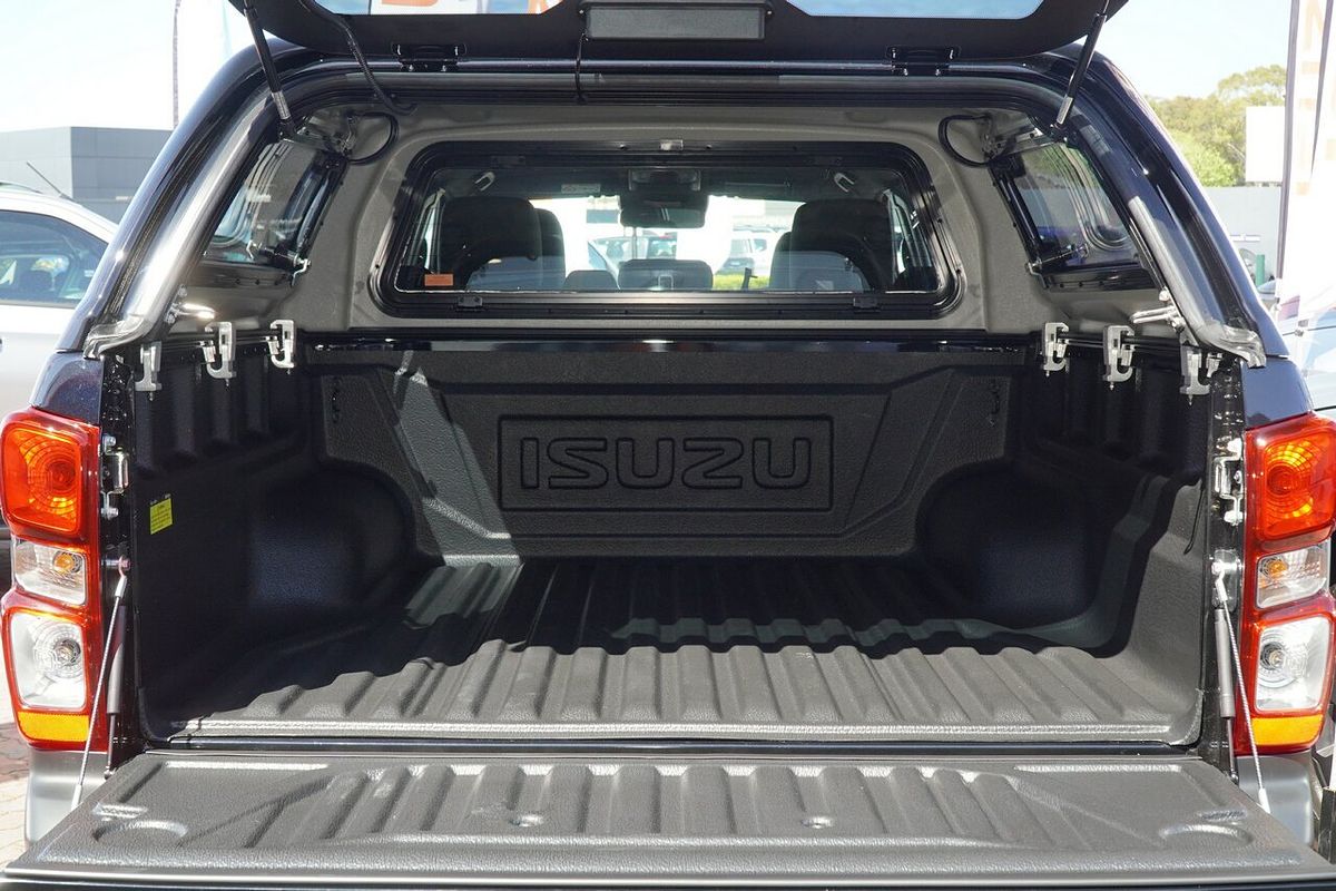 2025 Isuzu D-MAX X-RIDER 4X4