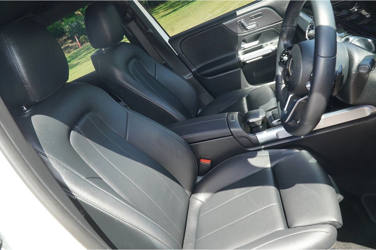 2022 Mercedes-Benz EQB EQB250 X243