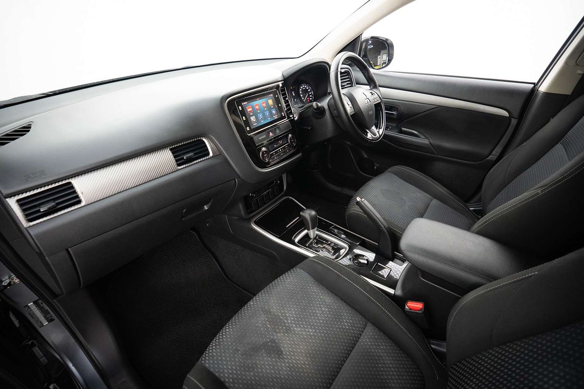 2018 Mitsubishi Outlander LS ZL