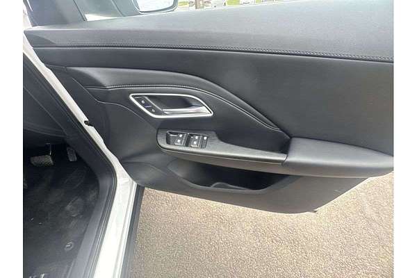 2025 MG ZS Essence ZS32