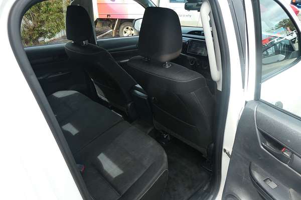 2020 Toyota Hilux SR GUN126R 4X4