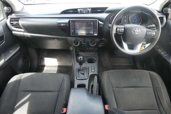 2020 Toyota Hilux SR GUN126R 4X4