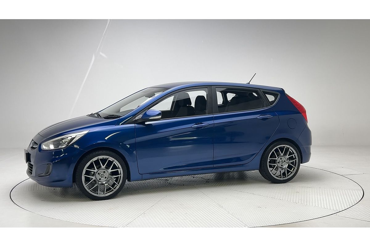 2017 Hyundai Accent Active RB4