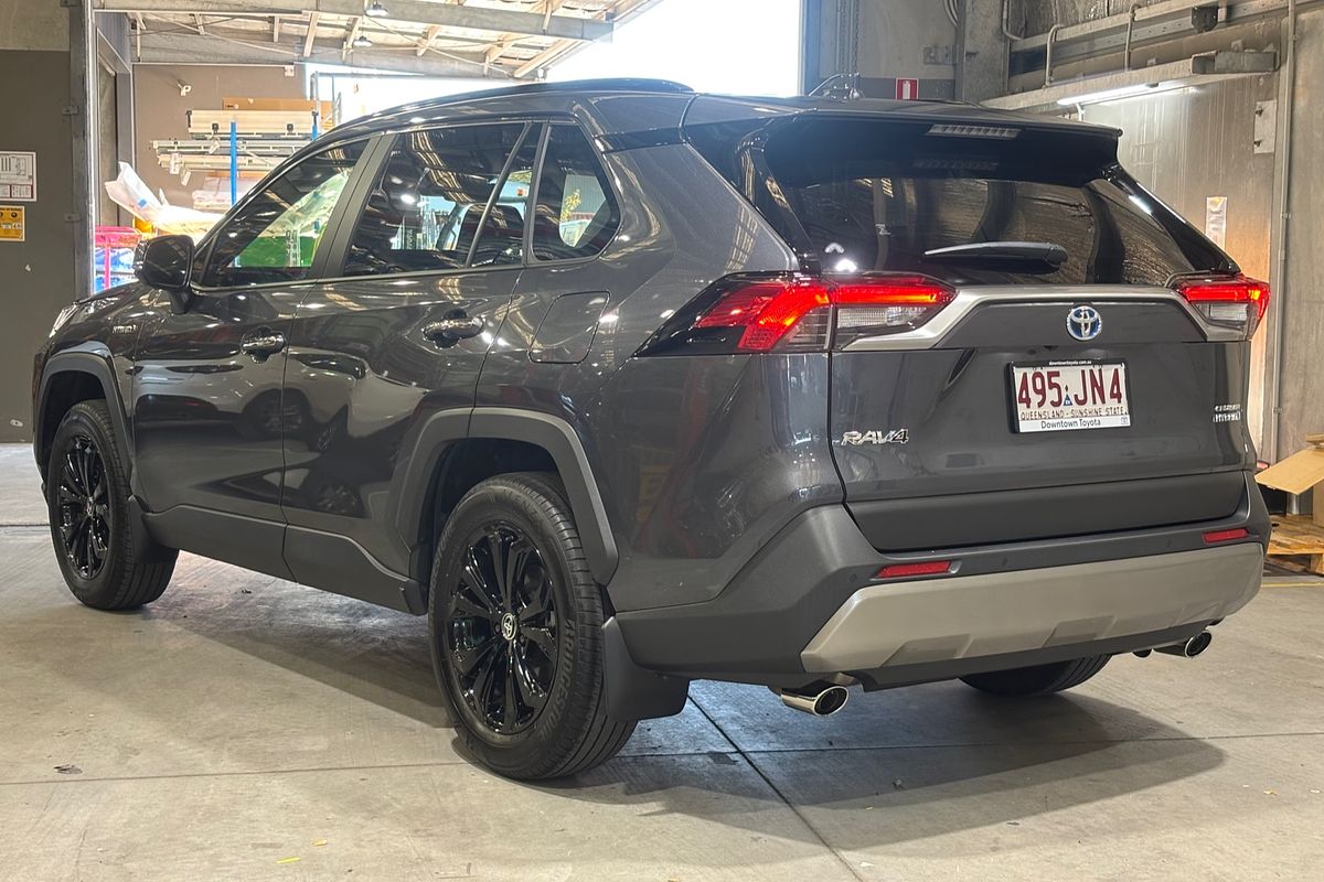 2024 Toyota RAV4 Cruiser AXAH54R