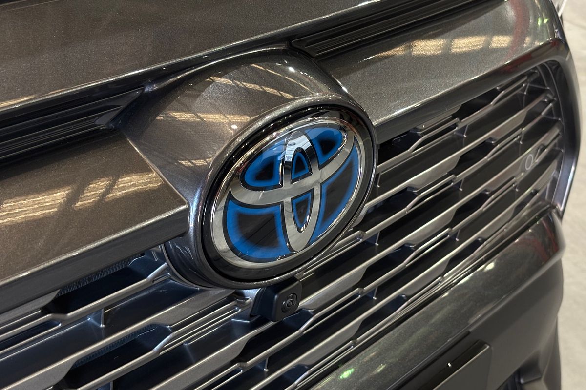 2024 Toyota RAV4 Cruiser AXAH54R