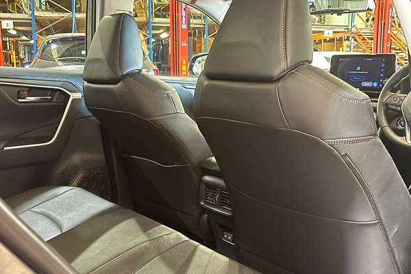 2024 Toyota RAV4 Cruiser AXAH54R