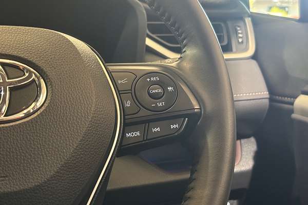 2024 Toyota RAV4 Cruiser AXAH54R