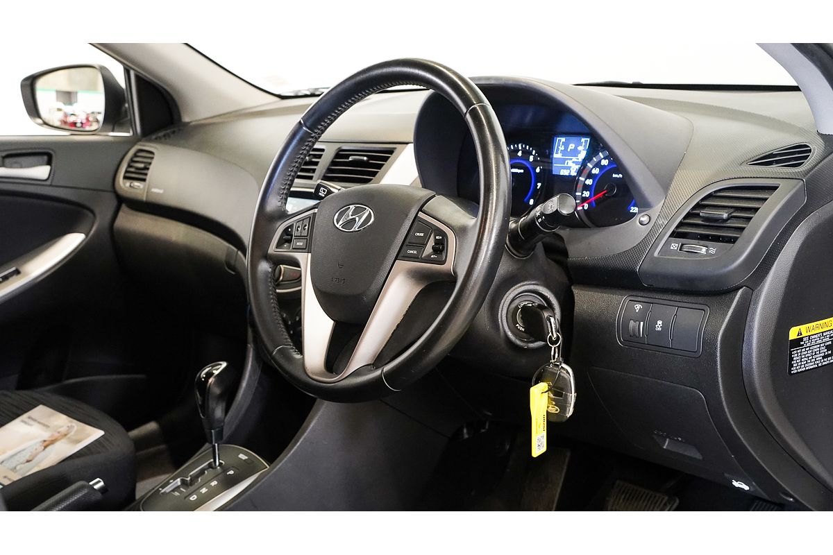 2017 Hyundai Accent Sport RB6