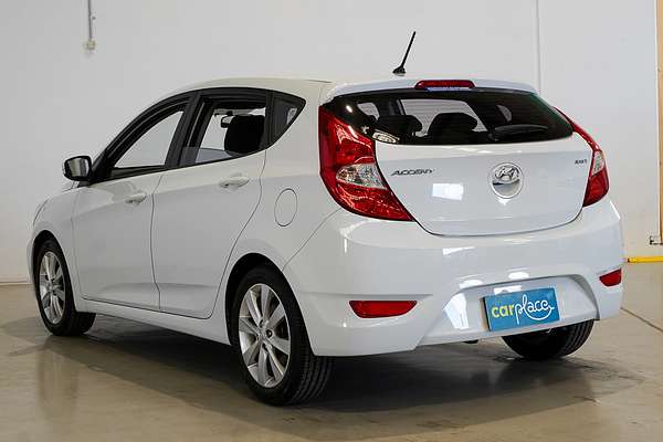2017 Hyundai Accent Sport RB6