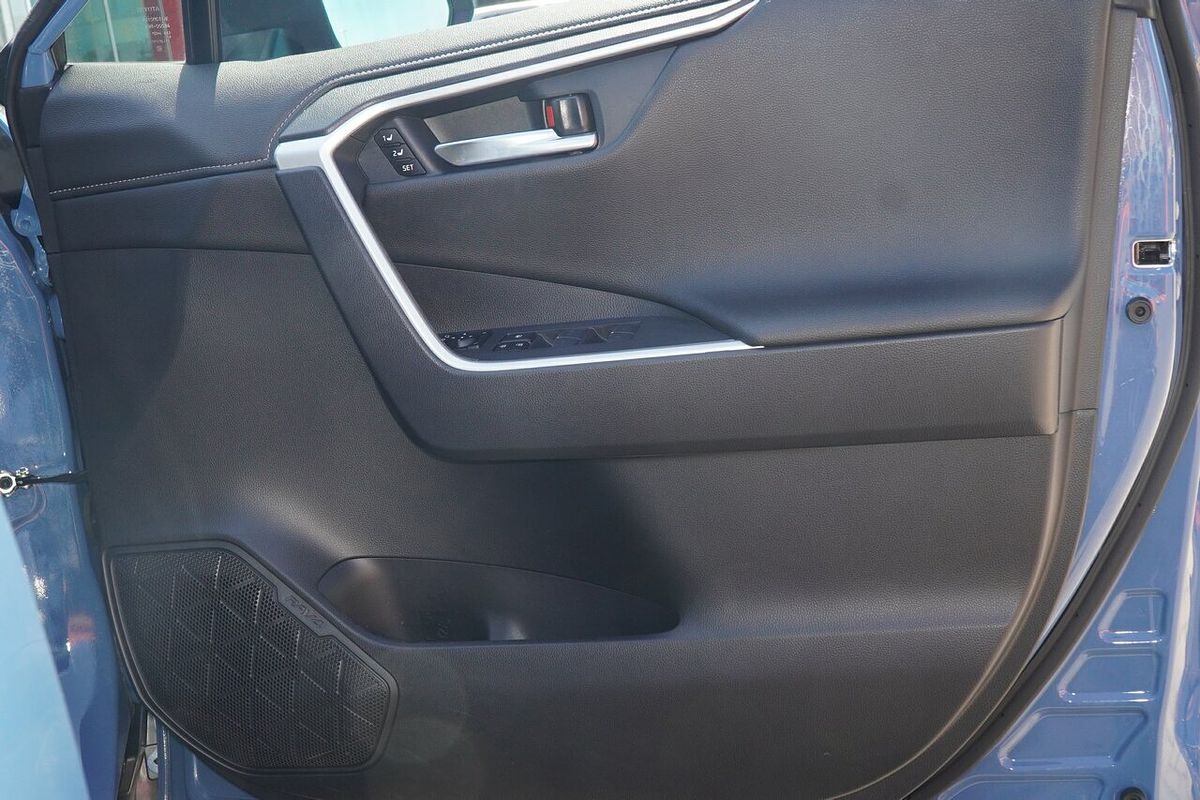 2023 Toyota RAV4 Cruiser AXAH54R