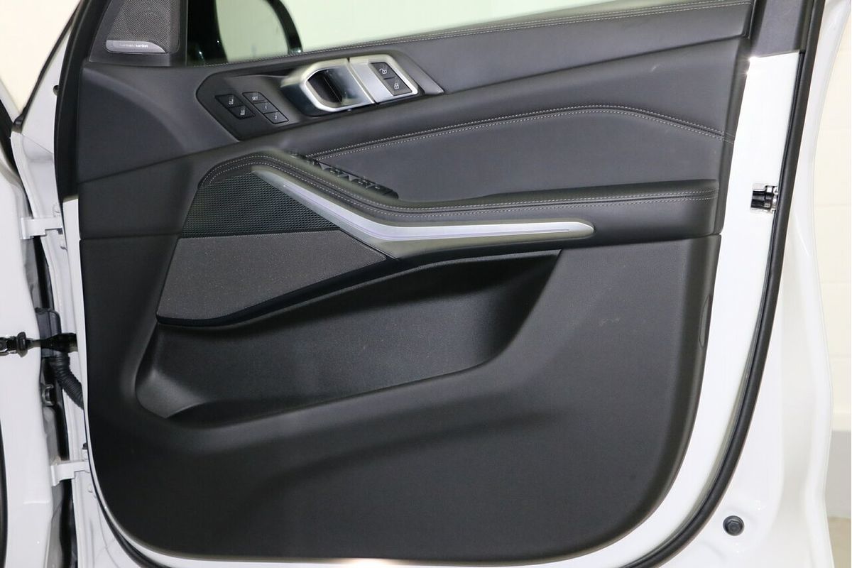 2023 BMW X5 M50i G05