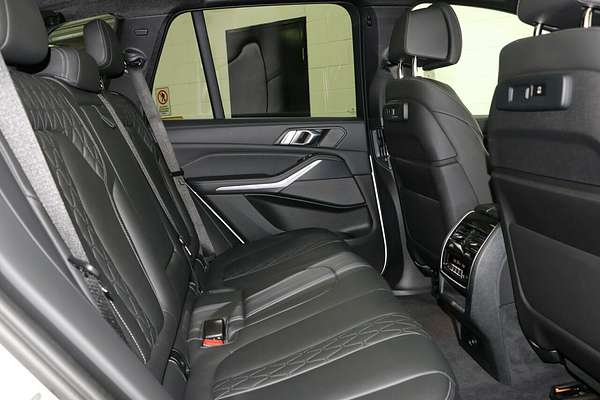 2023 BMW X5 M50i G05