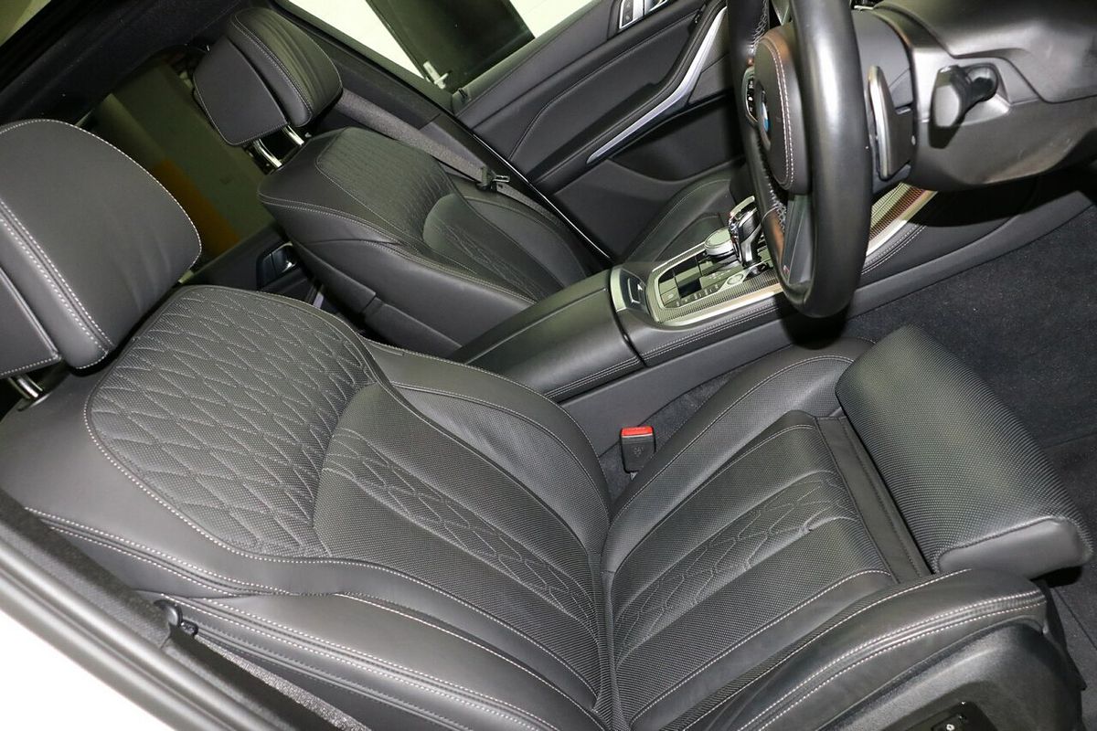 2023 BMW X5 M50i G05