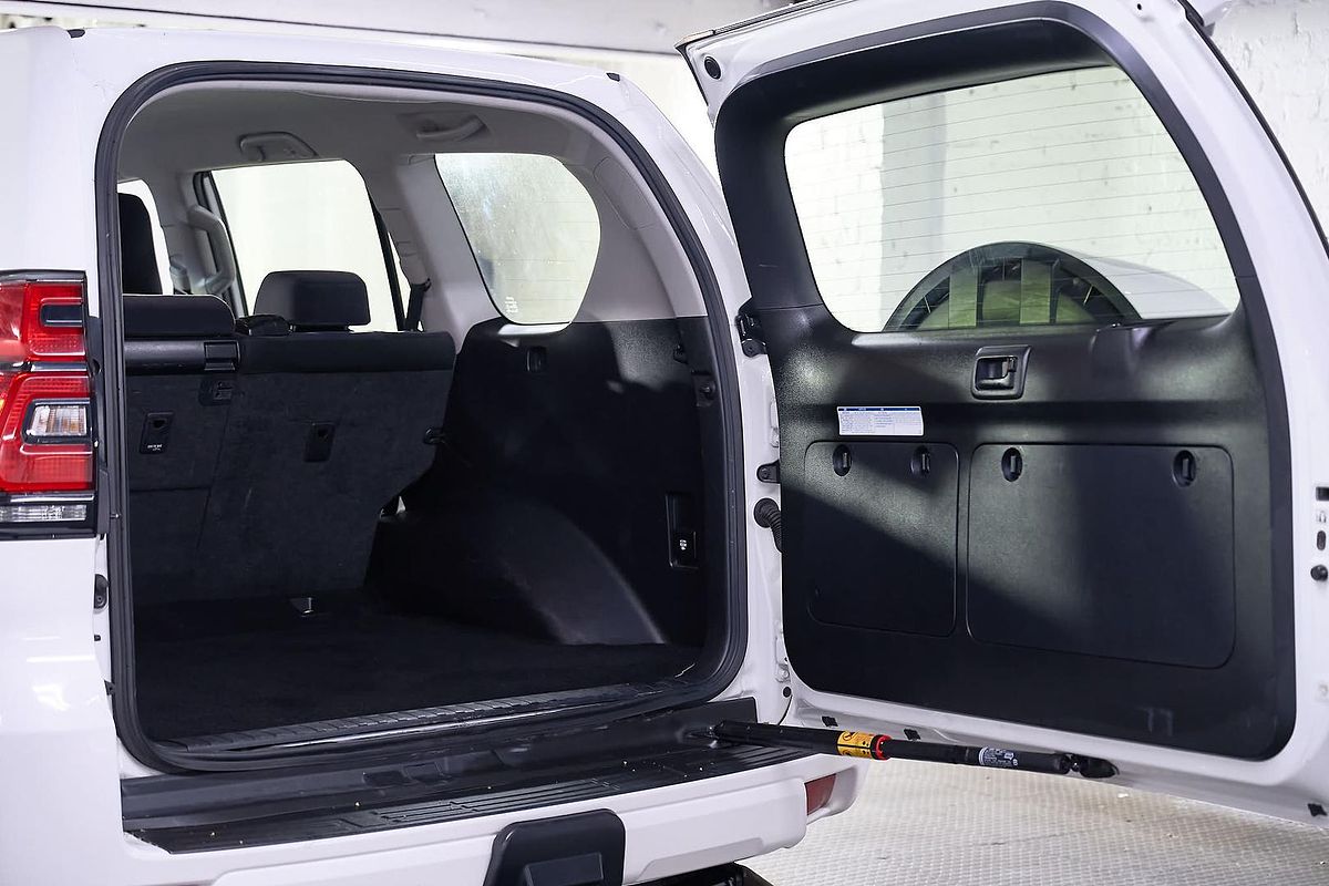 2022 Toyota Landcruiser Prado GX GDJ150R