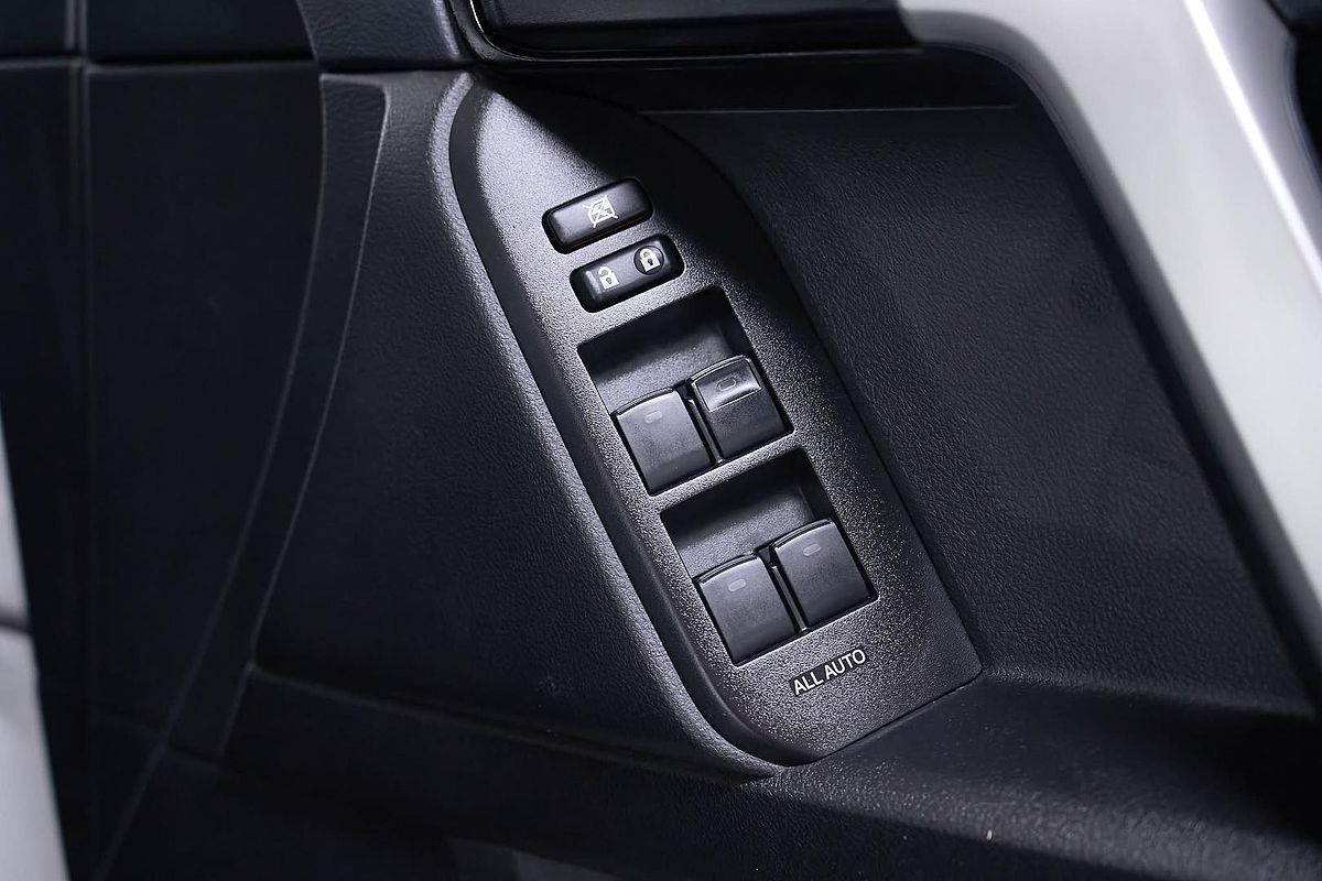 2022 Toyota Landcruiser Prado GX GDJ150R