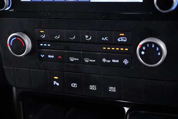 2022 Hyundai STARIA US4.V1