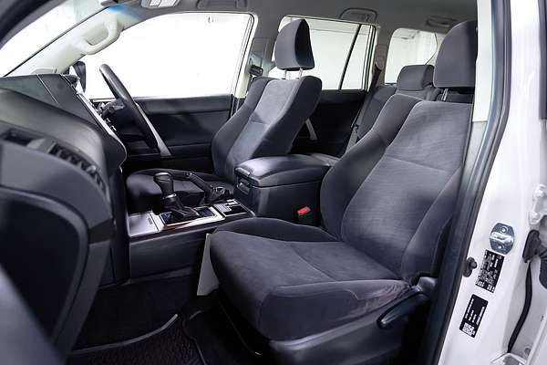 2022 Toyota Landcruiser Prado GX GDJ150R