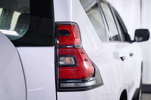 2022 Toyota Landcruiser Prado GX GDJ150R