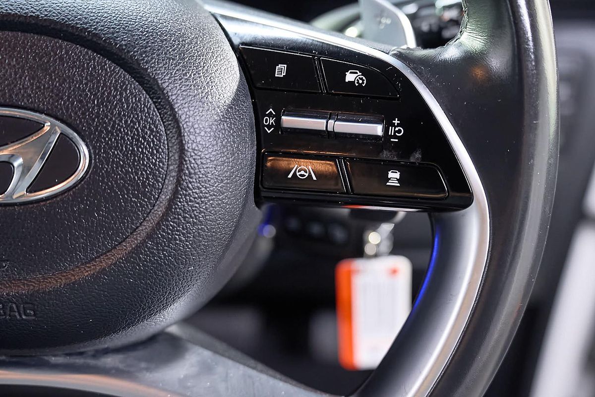 2022 Hyundai STARIA US4.V1