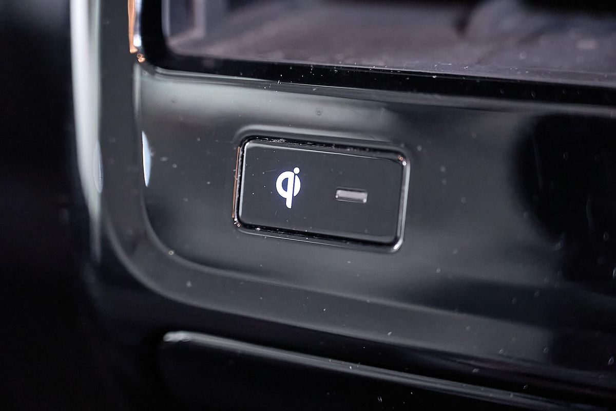 2022 Hyundai STARIA US4.V1