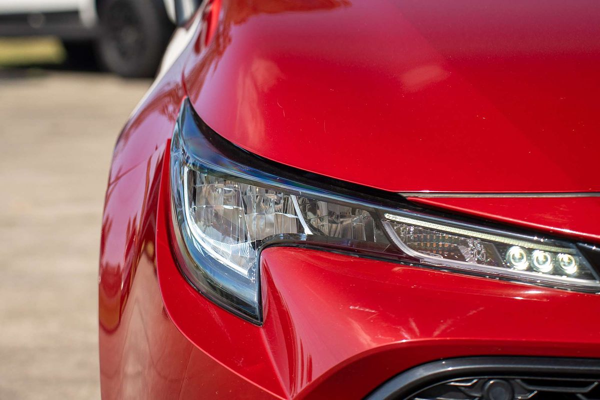 2021 Toyota Corolla SX Hybrid ZWE211R
