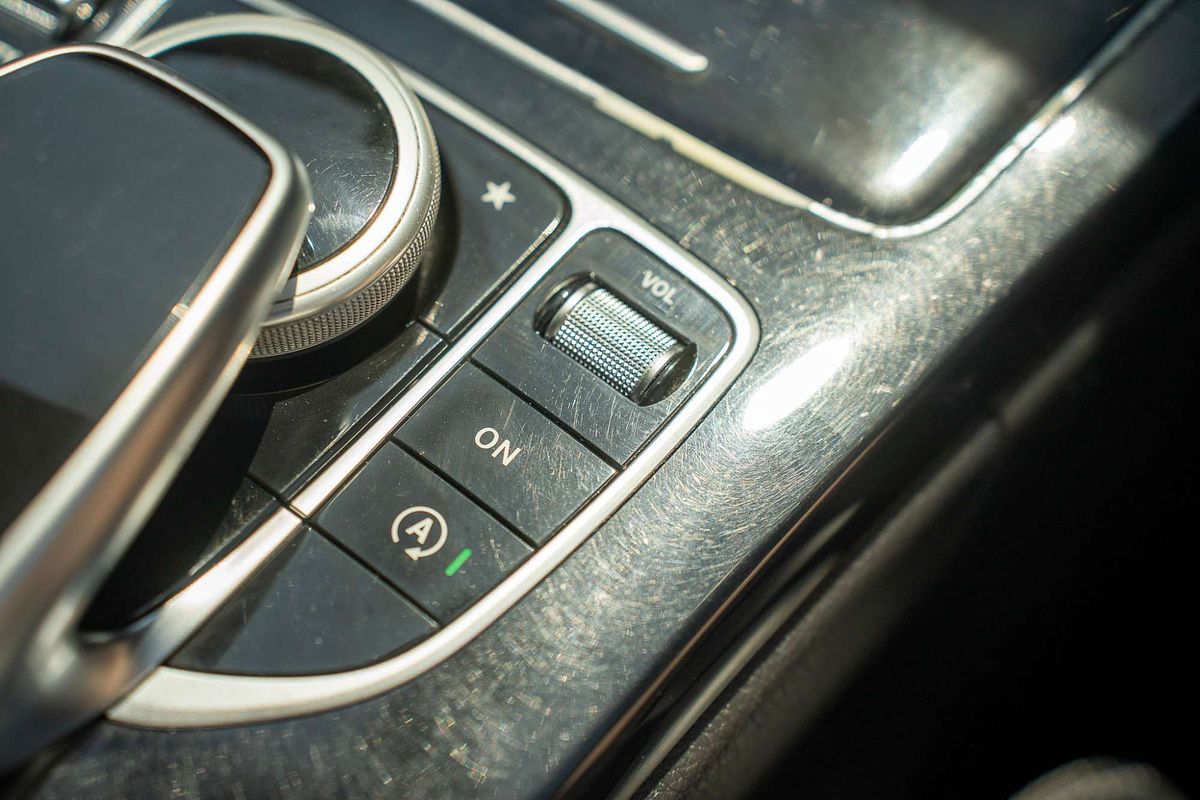 2014 Mercedes-Benz C-Class C200 W205