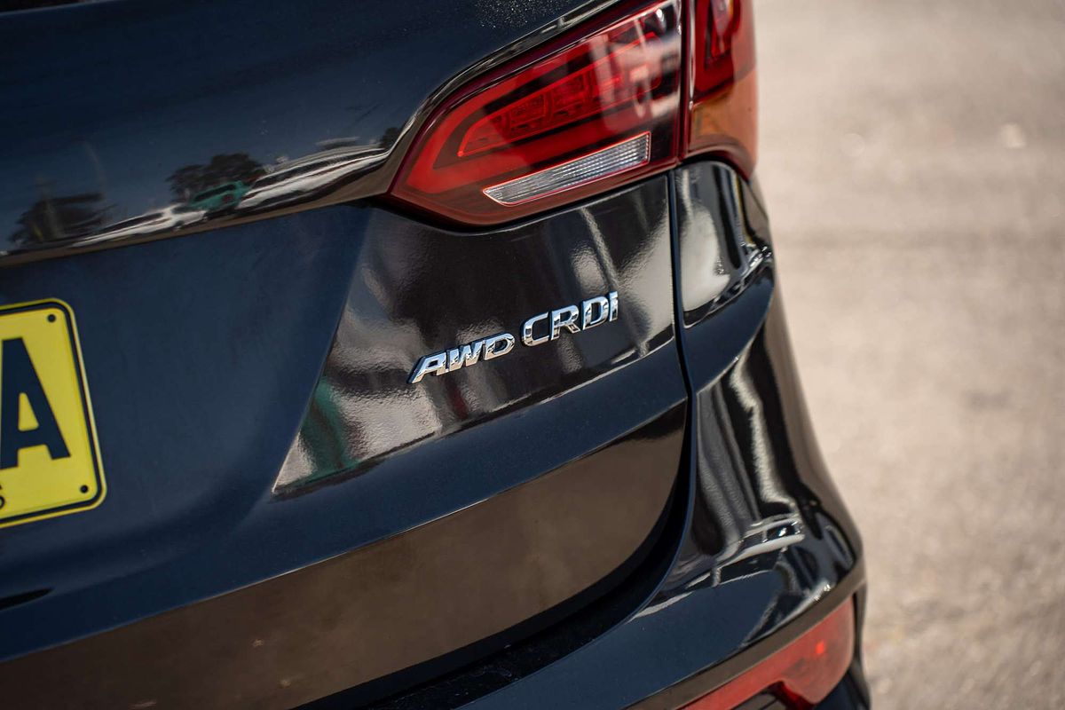 2017 Hyundai Santa Fe Highlander DM3 Series II