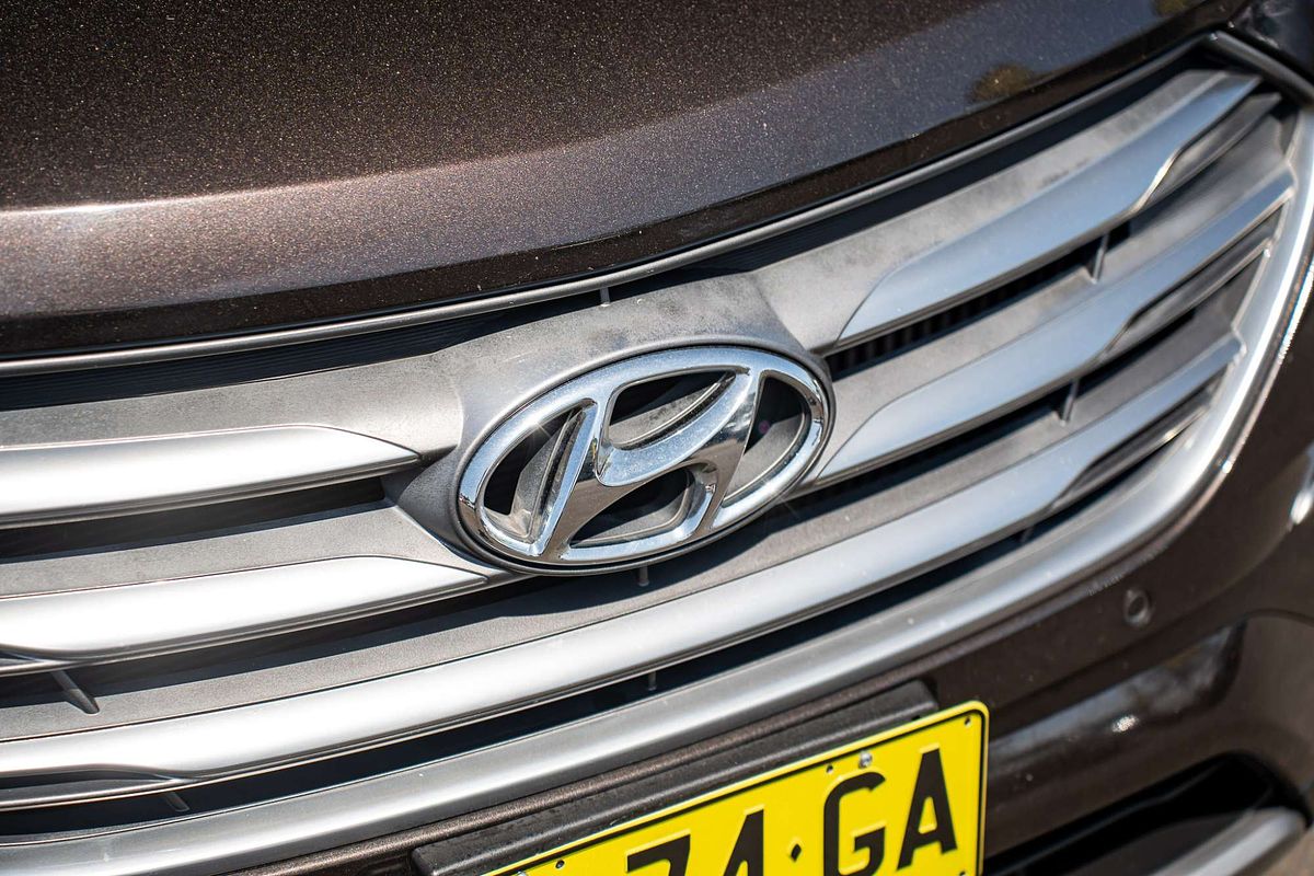 2017 Hyundai Santa Fe Highlander DM3 Series II