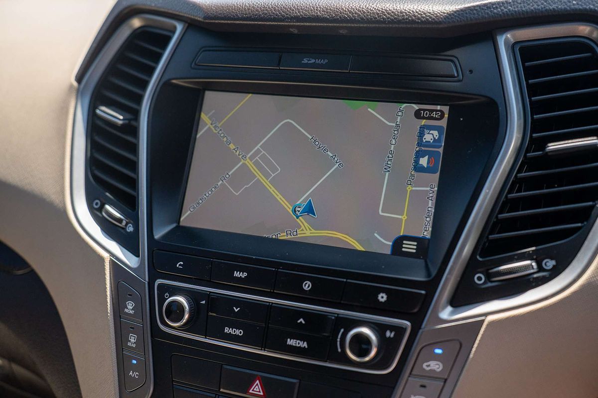 2017 Hyundai Santa Fe Highlander DM3 Series II