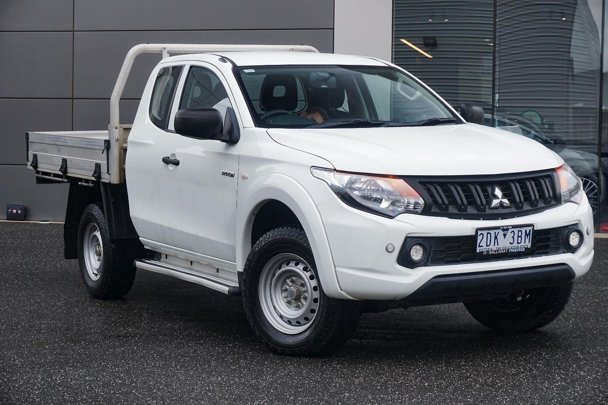 2016 Mitsubishi Triton GLX MQ 4X4