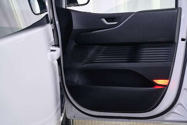 2022 Hyundai STARIA US4.V1