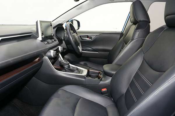 2020 Toyota RAV4 Cruiser AXAH54R