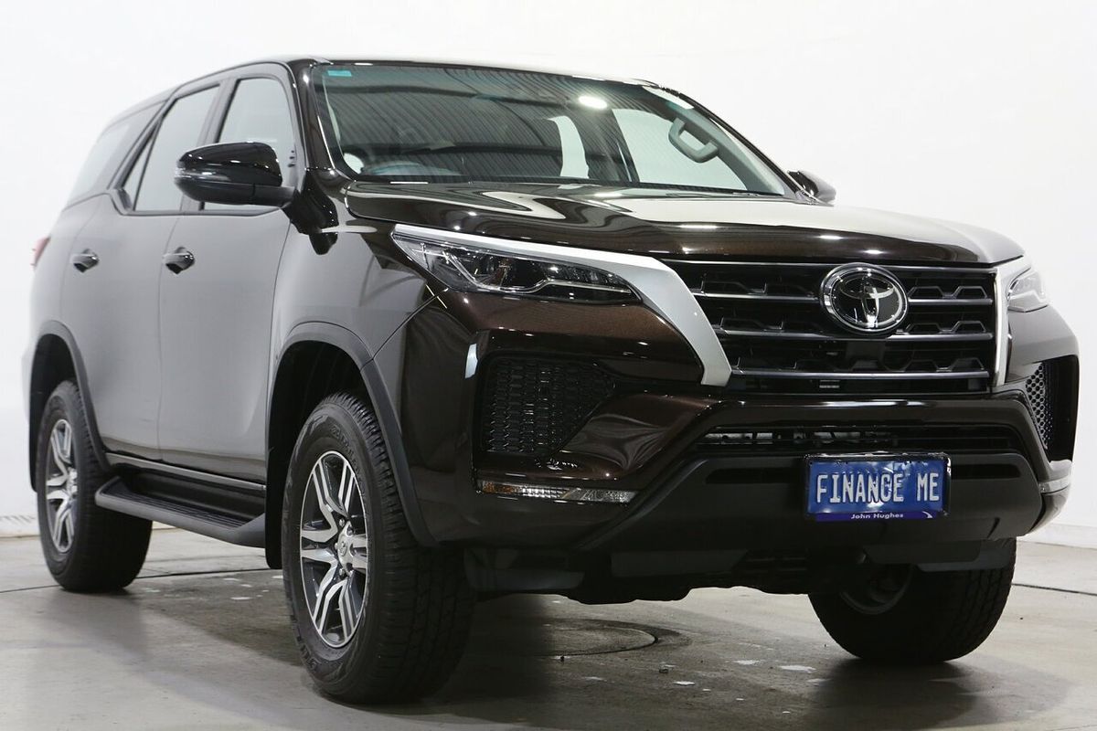 2025 Toyota Fortuner GX GUN156R