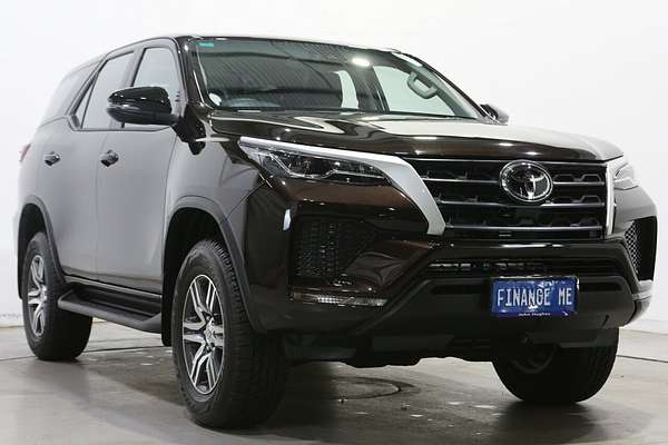 2025 Toyota Fortuner GX GUN156R
