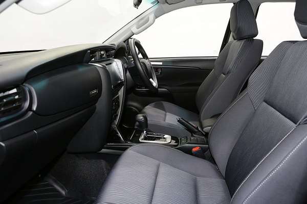 2025 Toyota Fortuner GX GUN156R