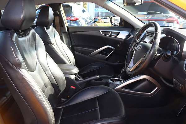 2013 Hyundai Veloster + FS3