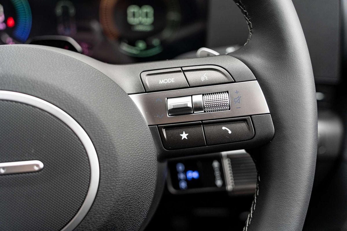 2025 Hyundai Kona Hybrid Elite SX2.V3