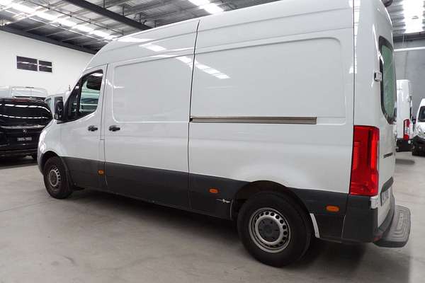 2019 Mercedes-Benz Sprinter 411CDI VS30 MWB