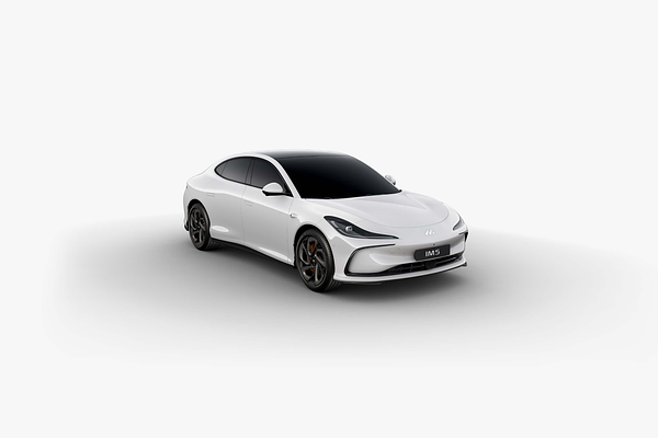 2025 MG IM5 Premium P12L