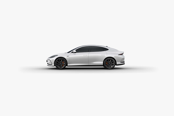 2025 MG IM5 Premium P12L