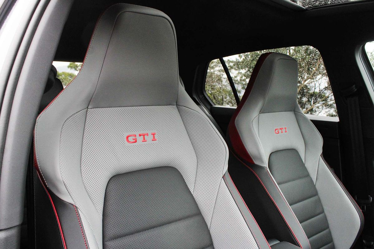 2025 Volkswagen Golf GTI 8.5