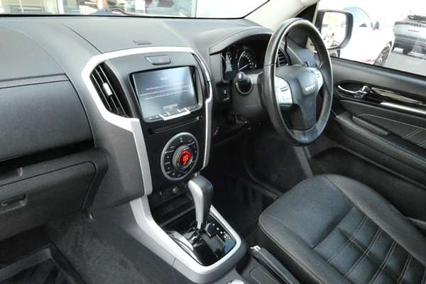 2021 Isuzu MU-X LS-T